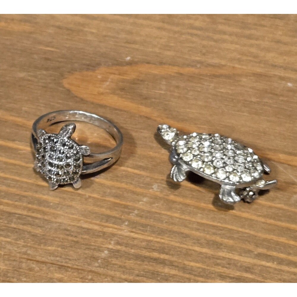 (2) Vtg 925 Sterling Silver Marcasite Turtle Ring & Rhinestone Pin